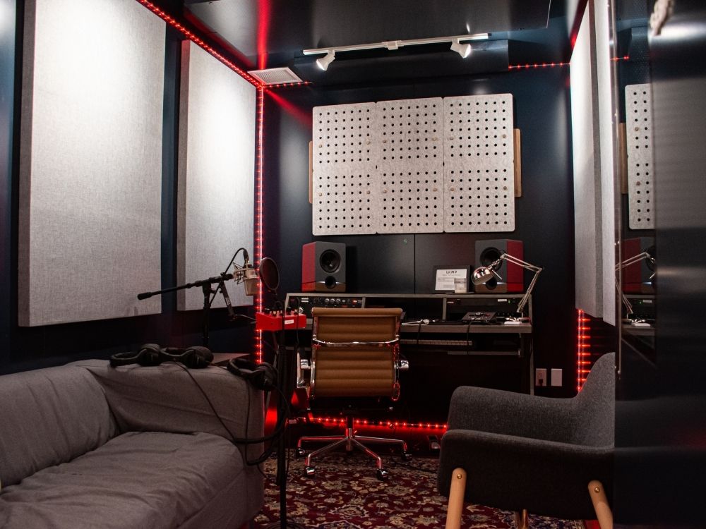 16 Sound Booths for L.A. Music Production 1000 x 750 (1)